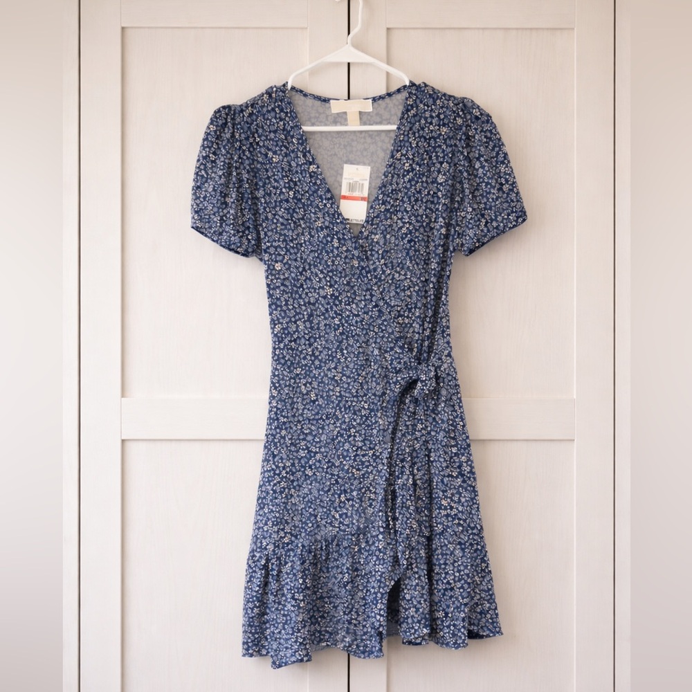 NWT, XS, Michael Kors, blue and white floral print wrap dress